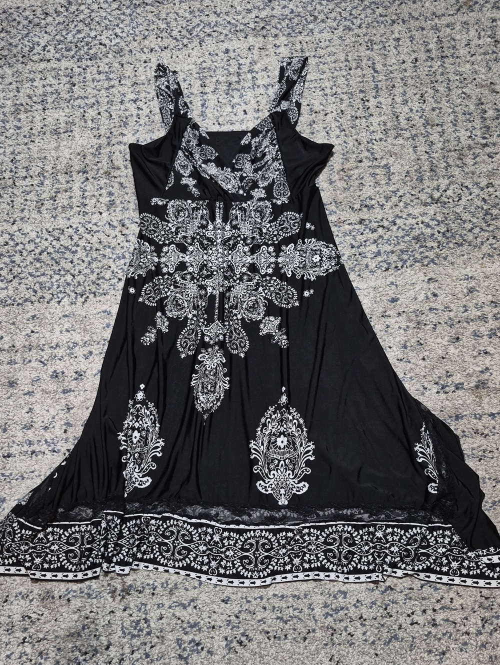 Source Unknown Black Midi Dress with White Paisley Print